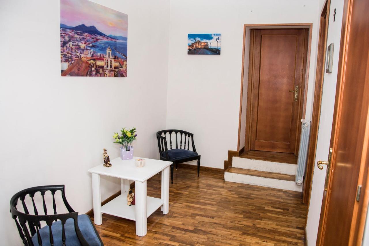 O' Sole E' Napule Bed & Breakfast Наполи Екстериор снимка