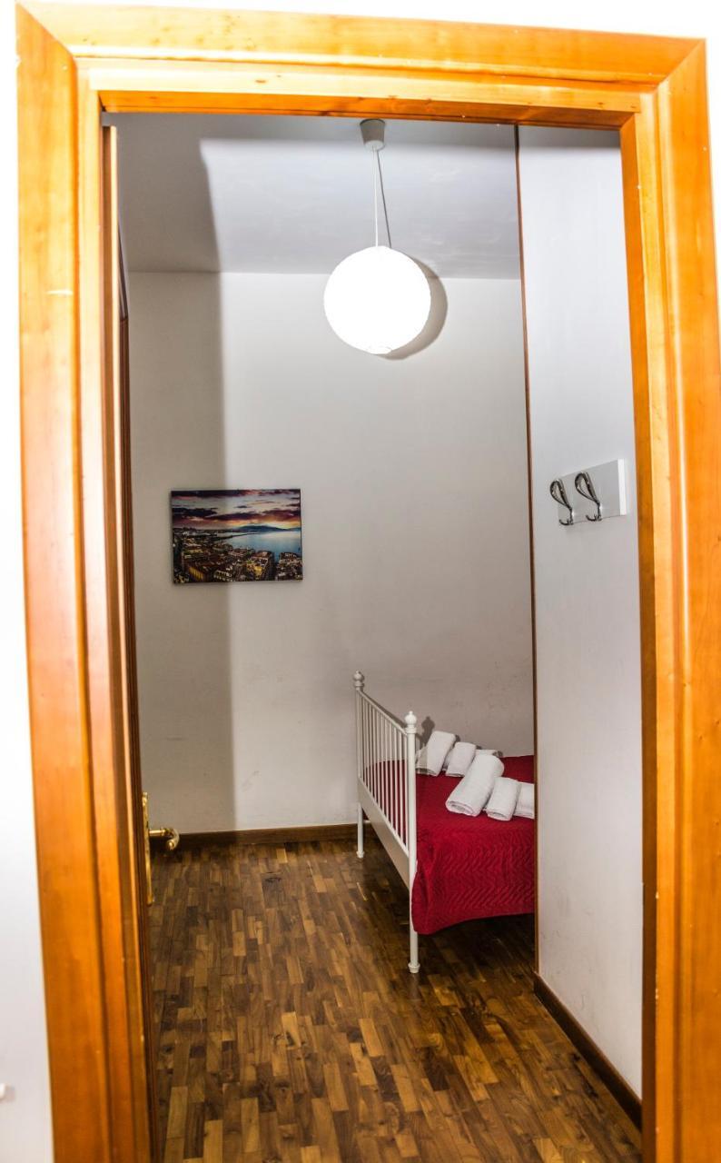 O' Sole E' Napule Bed & Breakfast Наполи Екстериор снимка